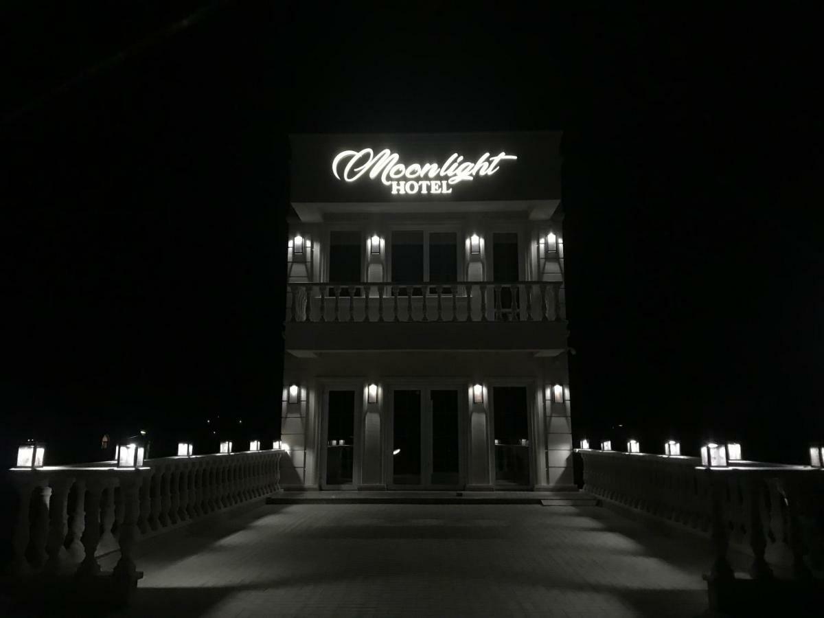 Moonlight Hotel Kişinev Dış mekan fotoğraf